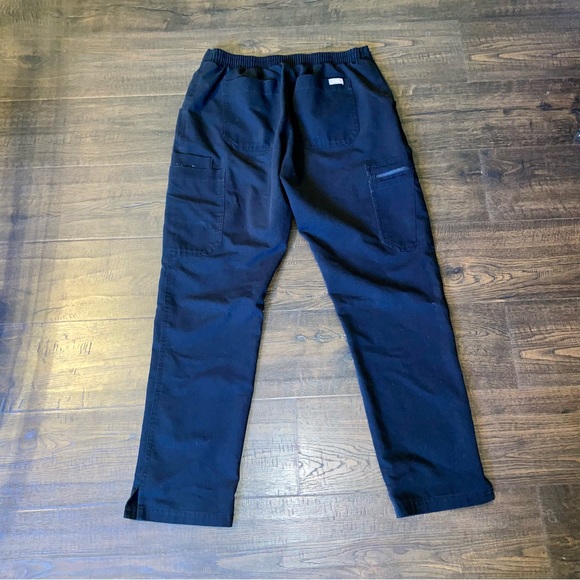 Figs Black petite scrub pants - Picture 3 of 8